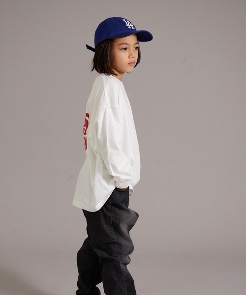 PAIRMANON STREET（ペアマノンストリート）の「【PAIRMANON STREET】アソート バックプリント ビッグシルエット 長袖 Tシャツ（Tシャツ/カットソー・キッズ・ブラック系その他3/ホワイト系その他3/ベージュ系その他/ホワイト系その他/ブラック系その他4/ブラック系その他2/ホワイト系その他4/ホワイト系その他2/ブラック系その他/ブラック系その他5/ブルー系その他/イエロー/グリーン系その他/ブルー系その他2/イエロー系その他・100/140/150/110/120/160/130/90）」の17枚目の写真