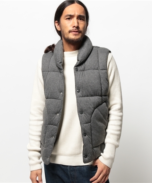 Denime（ドゥニーム）の「天竺起毛中綿ベスト（ダウンベスト・メンズ・グレー/ネイビー/オートミール/ブラック・MEDIUM/X-LARGE/LARGE）」の2枚目の写真