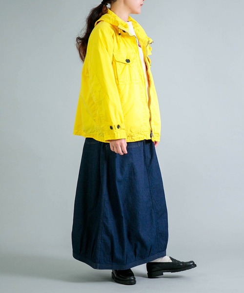 OMNIGOD（オムニゴッド）の「[OMNIGOD womens / オムニゴッド] ダウンプルーフ ミリタリーフーディー（マウンテンパーカー・レディース・オリーブ/イエロー/ベージュ・0）」の13枚目の写真