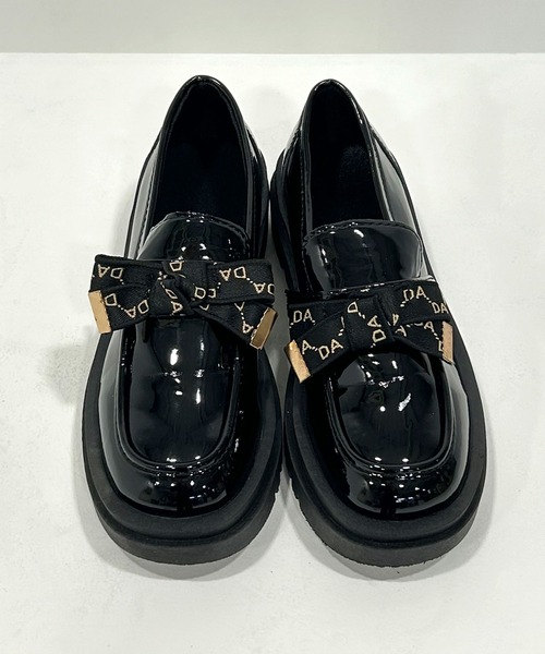 rectangle（レクタングル）の「5㎝ヒールカスタムバックルローファー（ローファー・レディース・ブラック・23.0cm/23.5cm/24.0cm/24.5cm）」の3枚目の写真