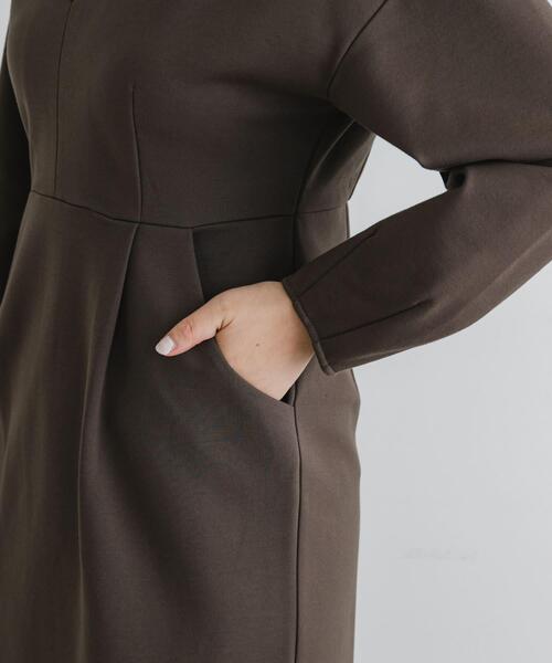 F by ROSSO（エフバイロッソ）の「F by ROSSO　『UR TECH』裏起毛ポンチワンピース（ワンピース・レディース・モカ/ブラック・38/36）」の3枚目の写真