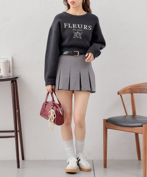 Chico(チコ)の「リボンパール付きコードチャーム(その他小物・レディース・アイボリー/ブラック/ブルー・FREE)」の4枚目の写真