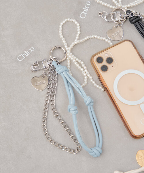 Chico(チコ)の「リボンパール付きコードチャーム(その他小物・レディース・アイボリー/ブラック/ブルー・FREE)」の9枚目の写真