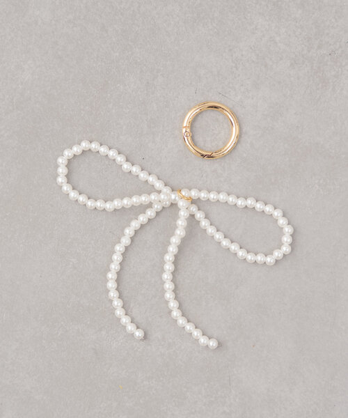 Chico(チコ)の「リボンパール付きコードチャーム(その他小物・レディース・アイボリー/ブラック/ブルー・FREE)」の19枚目の写真