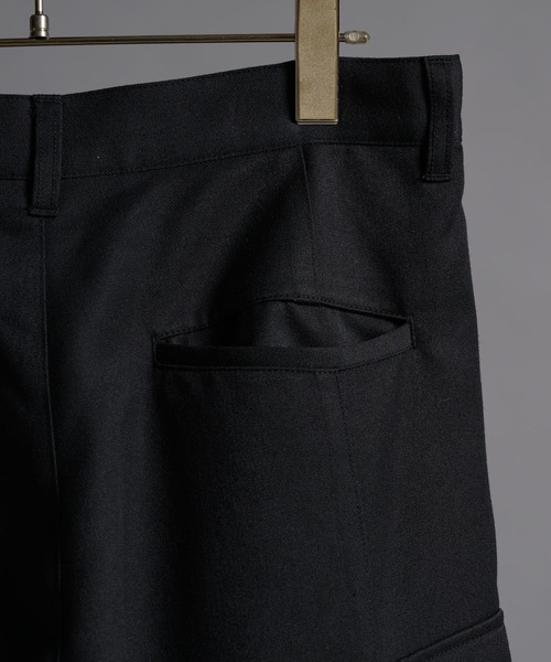 PHILTHEORY（フィルセオリー）の「Pleats docking slacks/プリーツドッキングスラックス（スラックス・メンズ・グレー/ブラック・3/2/1）」の14枚目の写真