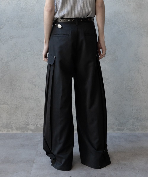 PHILTHEORY（フィルセオリー）の「Pleats docking slacks/プリーツドッキングスラックス（スラックス・メンズ・グレー/ブラック・3/2/1）」の20枚目の写真