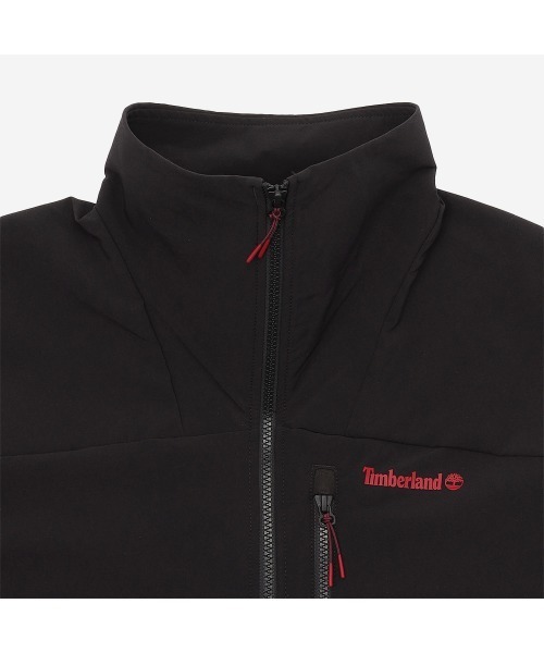 Timberland（ティンバーランド）の「DWR ソフトシェル ジャケット メンズ（マウンテンパーカー・メンズ・ブラック×レッド・LARGE/MEDIUM/SMALL/X-LARGE）」の4枚目の写真