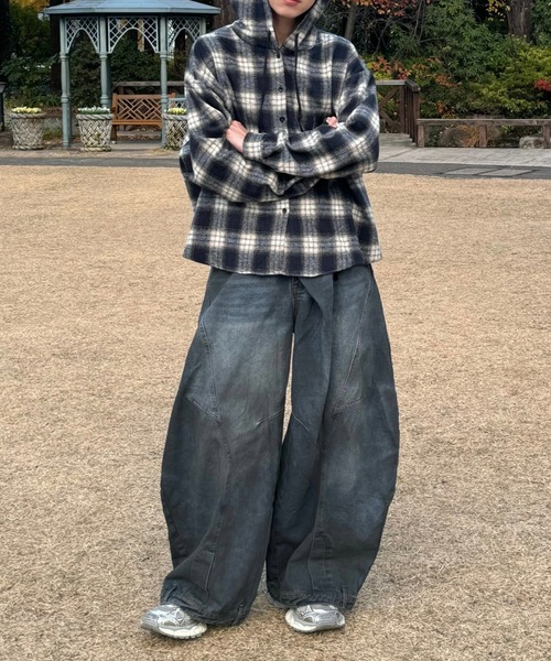 Theater code（シアターコード）の「Theater code × 6hourssleep オーバーサイズ チェックフーディシャツ（シャツ/ブラウス・メンズ・ブラック・M/L）」の5枚目の写真