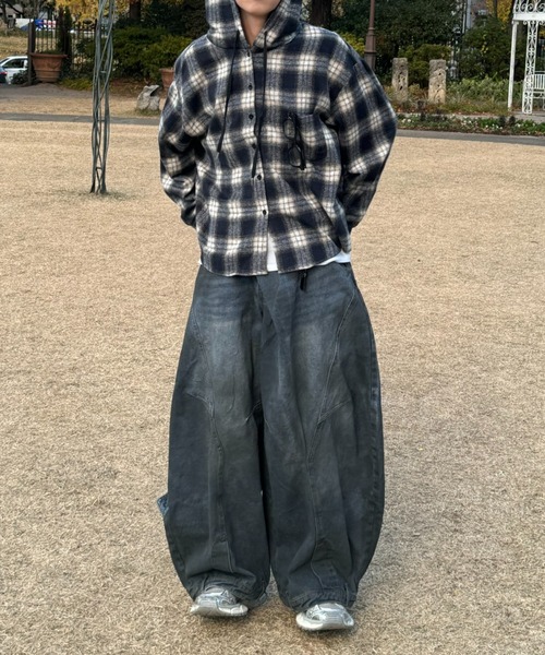 Theater code（シアターコード）の「Theater code × 6hourssleep オーバーサイズ チェックフーディシャツ（シャツ/ブラウス・メンズ・ブラック・M/L）」の4枚目の写真