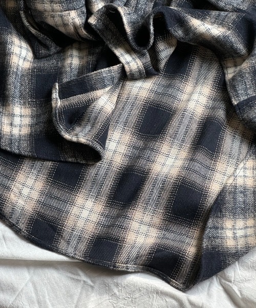 Theater code（シアターコード）の「Theater code × 6hourssleep オーバーサイズ チェックフーディシャツ（シャツ/ブラウス・メンズ・ブラック・M/L）」の16枚目の写真