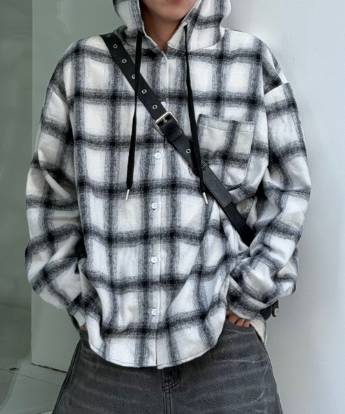 Theater code（シアターコード）の「Theater code × 6hourssleep オーバーサイズ チェックフーディシャツ（シャツ/ブラウス・メンズ・ブラック・M/L）」の20枚目の写真