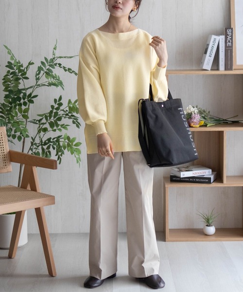 HusHusH（ハッシュアッシュ）の「HusHusH 袖ボリュームプルオーバー（ニット/セーター・レディース・イエロー系/ネイビー系/グレイッシュベージュ・M/L）」の16枚目の写真