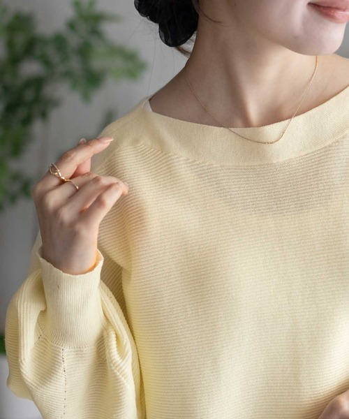 HusHusH（ハッシュアッシュ）の「HusHusH 袖ボリュームプルオーバー（ニット/セーター・レディース・イエロー系/ネイビー系/グレイッシュベージュ・M/L）」の19枚目の写真