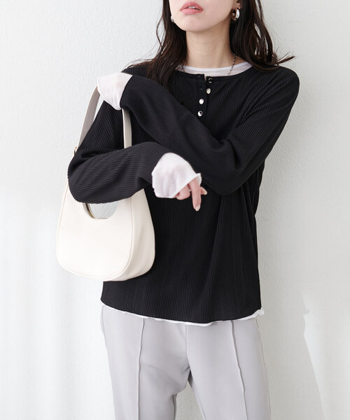 natural couture(ナチュラルクチュール)の「【WEB限定】前後2WAYストライプ調カットソー(Tシャツ/カットソー・レディース・オフホワイト/ブラック/サックスブルー・FREE)」の14枚目の写真