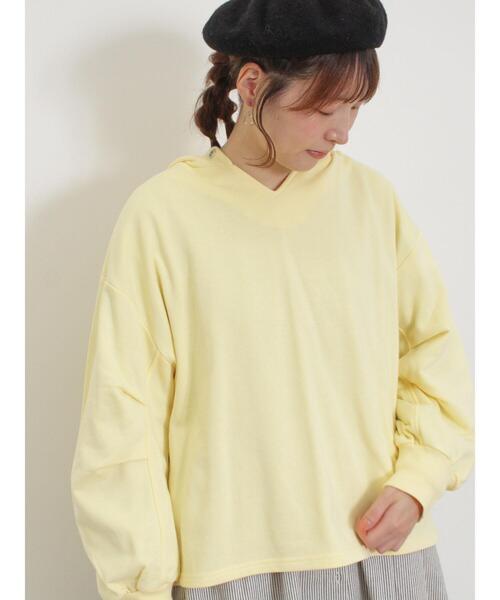 Samansa Mos2（サマンサ モスモス）の「袖タックスキッパーフーディー（Tシャツ/カットソー・レディース・チャコールグレー/オフホワイト/ブルー/イエロー・F）」の4枚目の写真