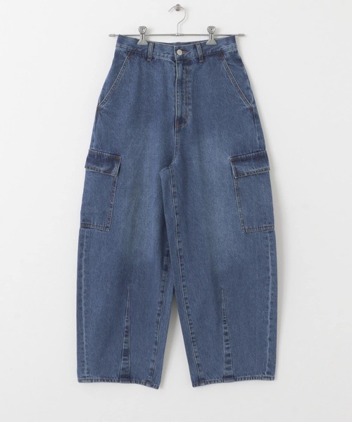 KBF（ケイビーエフ）の「カーブカーゴデニム（デニムパンツ・レディース・ブルー/ベージュ・38/36）」の9枚目の写真