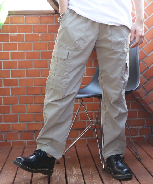 8(eight)(エイト)の「ポリ撥水ベイカーカーゴパンツ(カーゴパンツ・メンズ・カーキ/ライトベージュ/ブラック/モカ・MEDIUM/X-LARGE/LARGE)」の4枚目の写真