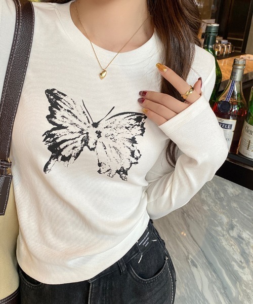SHEPP(シープ)の「バタフライプリントピチタイトロンT(Tシャツ/カットソー・レディース・ホワイト/ダークグレー/ブラック/カーキ/グレー・M/L)」の1枚目の写真