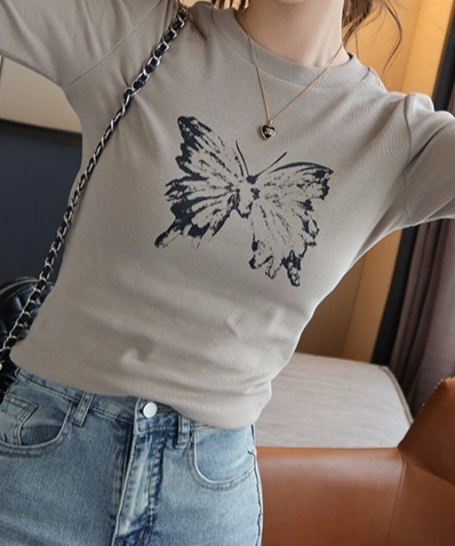 SHEPP(シープ)の「バタフライプリントピチタイトロンT(Tシャツ/カットソー・レディース・ホワイト/ダークグレー/ブラック/カーキ/グレー・M/L)」の14枚目の写真