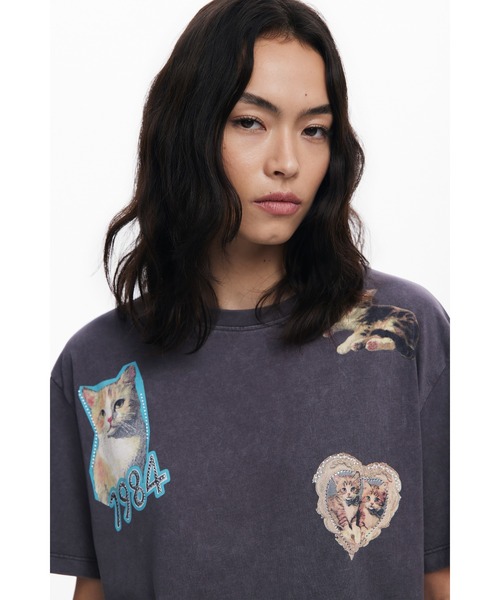 【新品】　Desigual カラフルプリント Tシャツ　XL Desigual ブラウス シャツ チェックlandscape ミニ丈プリントT