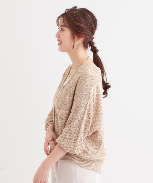 SHOO・LA・RUE（シューラルー）の「【洗える】ざっくり編みが大人かわいい キーネックカーディガン（カーディガン/ボレロ・レディース・ナチュラル/グリーン/キャメル・01/02/03/04）」の9枚目の写真