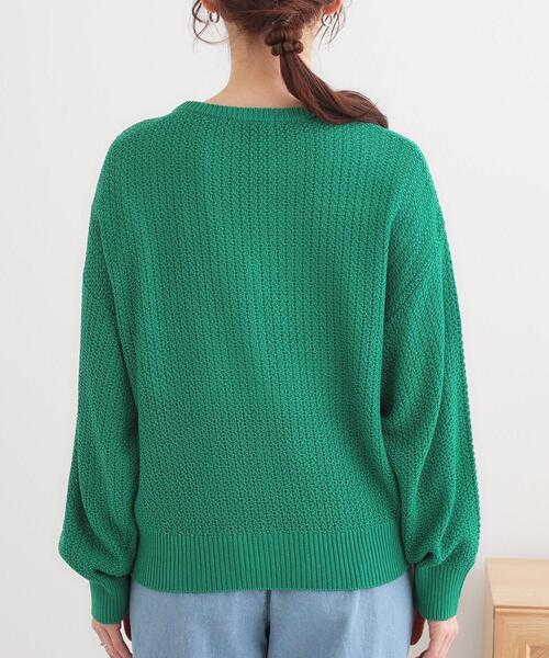 SHOO・LA・RUE（シューラルー）の「【洗える】ざっくり編みが大人かわいい キーネックカーディガン（カーディガン/ボレロ・レディース・ナチュラル/グリーン/キャメル・01/02/03/04）」の18枚目の写真