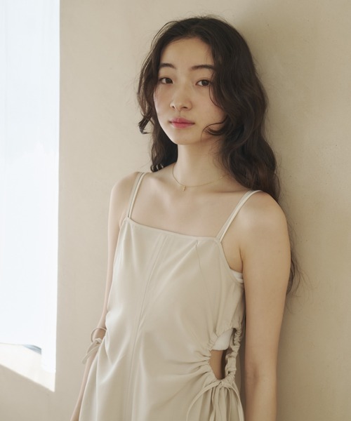 REMOON（リムーン）の「ギャザーキャミワンピース（ワンピース・レディース・チェック/ナチュラル・FREE）」の4枚目の写真