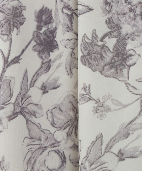 ASTORIA ODIER（アストリアオディール）の「花柄リボンタイワンピース（ワンピース・レディース・ブルー/ライトグレー・SMALL/MEDIUM）」の21枚目の写真