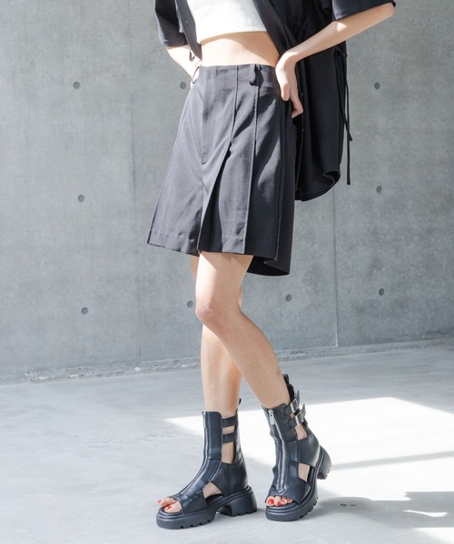 PAGEBOY(ページボーイ)の「ハイウエストプリーツショートパンツ(その他パンツ・レディース・ブラック/ブルー系その他・FREE)」の20枚目の写真
