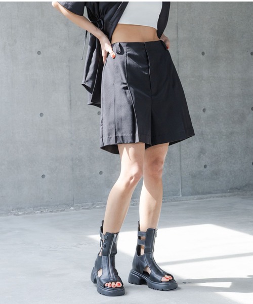 PAGEBOY(ページボーイ)の「ハイウエストプリーツショートパンツ(その他パンツ・レディース・ブラック/ブルー系その他・FREE)」の19枚目の写真