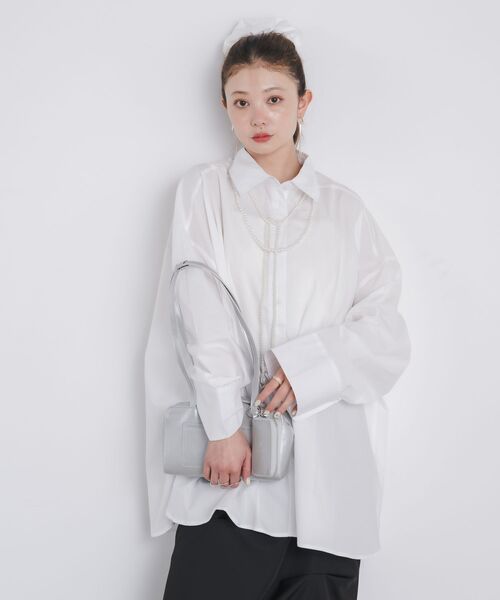 kivi（キヴィ）の「Huge shirts（シャツ/ブラウス・レディース・ライトブルー/オフホワイト/ライトピンク・FREE）」の8枚目の写真