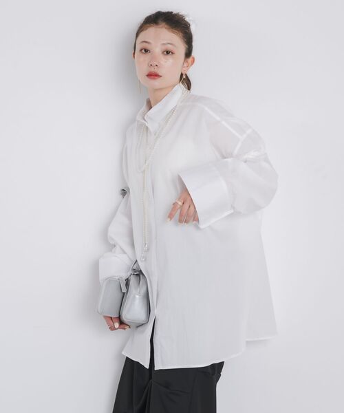 kivi（キヴィ）の「Huge shirts（シャツ/ブラウス・レディース・ライトブルー/オフホワイト/ライトピンク・FREE）」の9枚目の写真