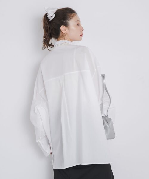 kivi（キヴィ）の「Huge shirts（シャツ/ブラウス・レディース・ライトブルー/オフホワイト/ライトピンク・FREE）」の10枚目の写真