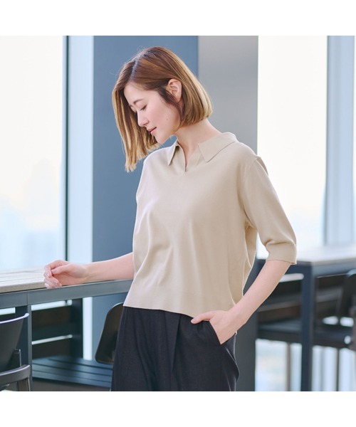 AOYAMA(アオヤマ)の「【接触冷感・UVカット】自宅で洗える!きれいめニットポロ/ベージュ/半袖|通勤&オフィス&入卒&セレモニー&オケージョン|(Tシャツ/カットソー・レディース・ライトベージュ・S/M/L/LL)」の5枚目の写真