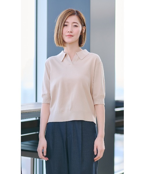 AOYAMA(アオヤマ)の「【接触冷感・UVカット】自宅で洗える!きれいめニットポロ/ベージュ/半袖|通勤&オフィス&入卒&セレモニー&オケージョン|(Tシャツ/カットソー・レディース・ライトベージュ・S/M/L/LL)」の2枚目の写真