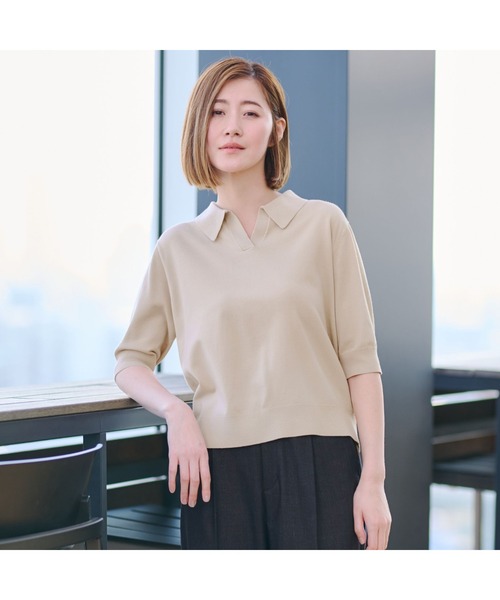 AOYAMA(アオヤマ)の「【接触冷感・UVカット】自宅で洗える!きれいめニットポロ/ベージュ/半袖|通勤&オフィス&入卒&セレモニー&オケージョン|(Tシャツ/カットソー・レディース・ライトベージュ・S/M/L/LL)」の3枚目の写真