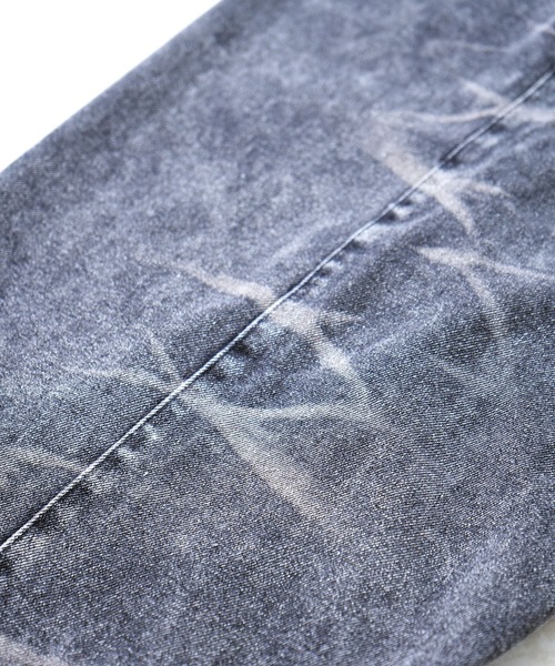 Starting Over(スターティングオーバー)の「wide curved denim pants/ワイド カーブ デニムパンツ(デニムパンツ・メンズ・ブラック系その他4/ブラック/ブラック系その他2/ブラック系その他/ブラック系その他3/ブラック系その他5・M/L)」の7枚目の写真