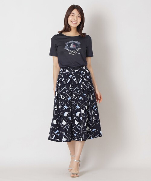 【☆セール中！です☆様】新品☆TO BE CHIC プリントスカート ペインティングフラワープリント スカート(スカート)｜TO BE