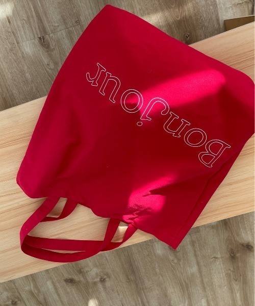 Vipoa(ヴィポア)の「Bonjour logo tote(トートバッグ・レディース・レッド/ピンク/ホワイト/イエロー・FREE)」の6枚目の写真