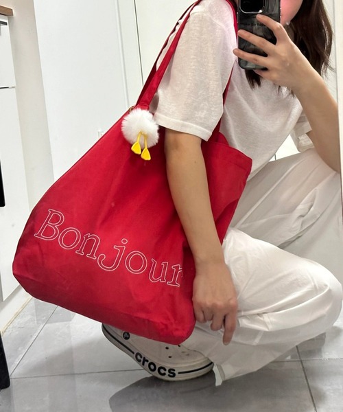Vipoa(ヴィポア)の「Bonjour logo tote(トートバッグ・レディース・レッド/ピンク/ホワイト/イエロー・FREE)」の11枚目の写真