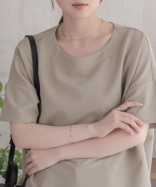 NAVY(ネイビー)の「NAVY SARARI ミニワッフルスリットプルオーバー(Tシャツ/カットソー・レディース・グレー/ベージュ/ブラック・M/L)」の19枚目の写真