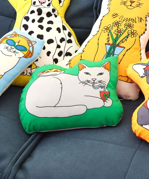 BAYFLOW（ベイフロー）の「Cat and Dog CLUBクッションS（クッション/クッションカバー・レディース・ブルー/グリーン・0）」の2枚目の写真
