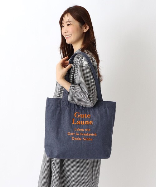 one'sterrace(ワンズテラス)の「SE ロゴ刺繍 ラージトート(トートバッグ・レディース・ブラック系8/ネイビー系5/アイボリー系8・99)」の5枚目の写真