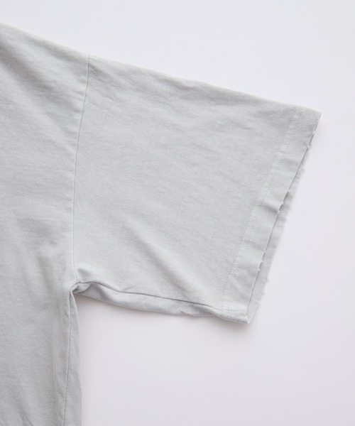 Loose/ルース(ルース)の「ヴィンテージ ダメージ立体ロゴTシャツ(Tシャツ/カットソー・メンズ・レッド/チャコールグレー/オフホワイト/ブルー・S/M/L)」の16枚目の写真