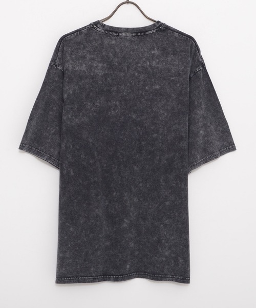 CavariA(キャバリア)の「『CavariA/キャバリア』クルーネックブラックデニムワッペンケミカル加工半袖Tシャツ(Tシャツ/カットソー・メンズ・グレー系1/スミクロ・L/M)」の10枚目の写真