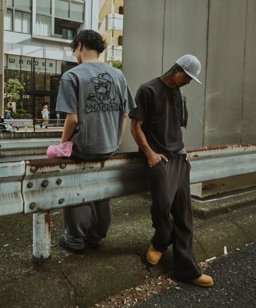 centimeter(センチメーター)の「Ruler powder tee(Tシャツ/カットソー・メンズ・レッド/グレー/ブラック・LARGE/MEDIUM/X-LARGE)」の10枚目の写真