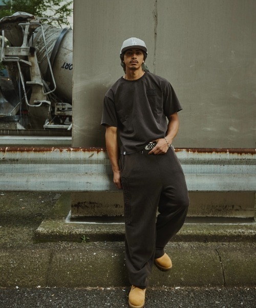 centimeter(センチメーター)の「Ruler powder tee(Tシャツ/カットソー・メンズ・レッド/グレー/ブラック・LARGE/MEDIUM/X-LARGE)」の11枚目の写真