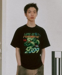 ROMANTIC CROWN（ロマンティッククラウン）の「A'GEM/9 × .kom 『ROMANTIC CROWN/ロマンティック クラウン』Monster Truck T Shirts/モンスタートラック Tシャツ（Tシャツ/カットソー）」