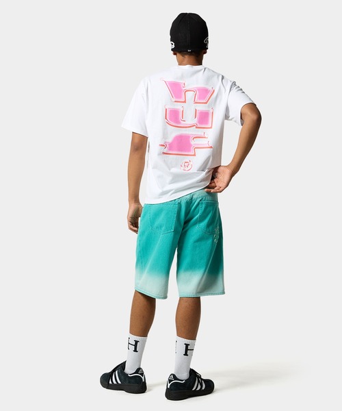 HUF(ハフ)の「MEGACHROME TEE(Tシャツ/カットソー・メンズ・アッシュグレー/ブラック/ホワイト・XS/S/M/L/XL/XXL)」の8枚目の写真