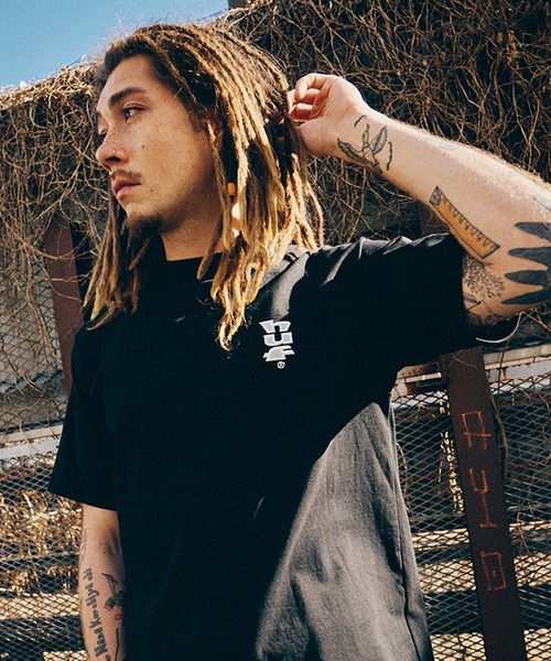 関税込み♪【HUF】Megachrome ロゴ ★ 半袖 Tシャツ Megachrome T-Shirt – HUF Worldwide